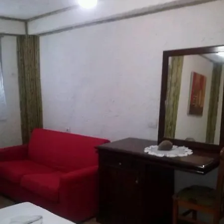 Maxola's Dream Hotel