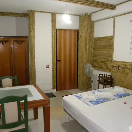 Maxola's Dream ホテル オリクム