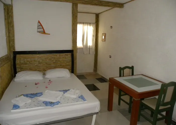 Maxola's Dream Hotel Orikum