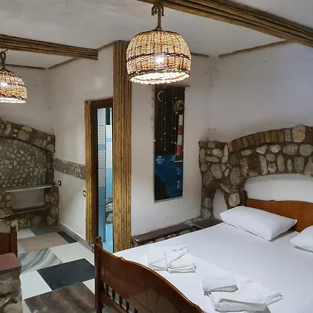 Maxola's Dream Отель