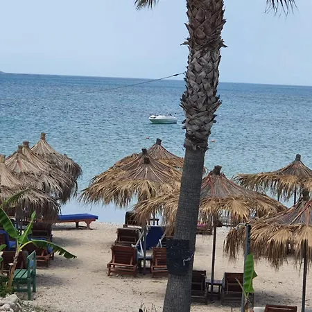 Maxola's Dream Отель Орикум