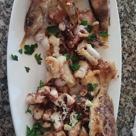 Maxola's Dream Отель