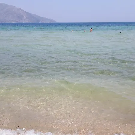 Maxola's Dream Отель