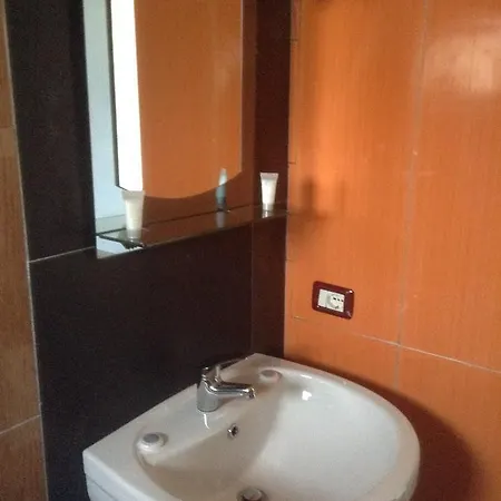 Maxola's Dream Отель